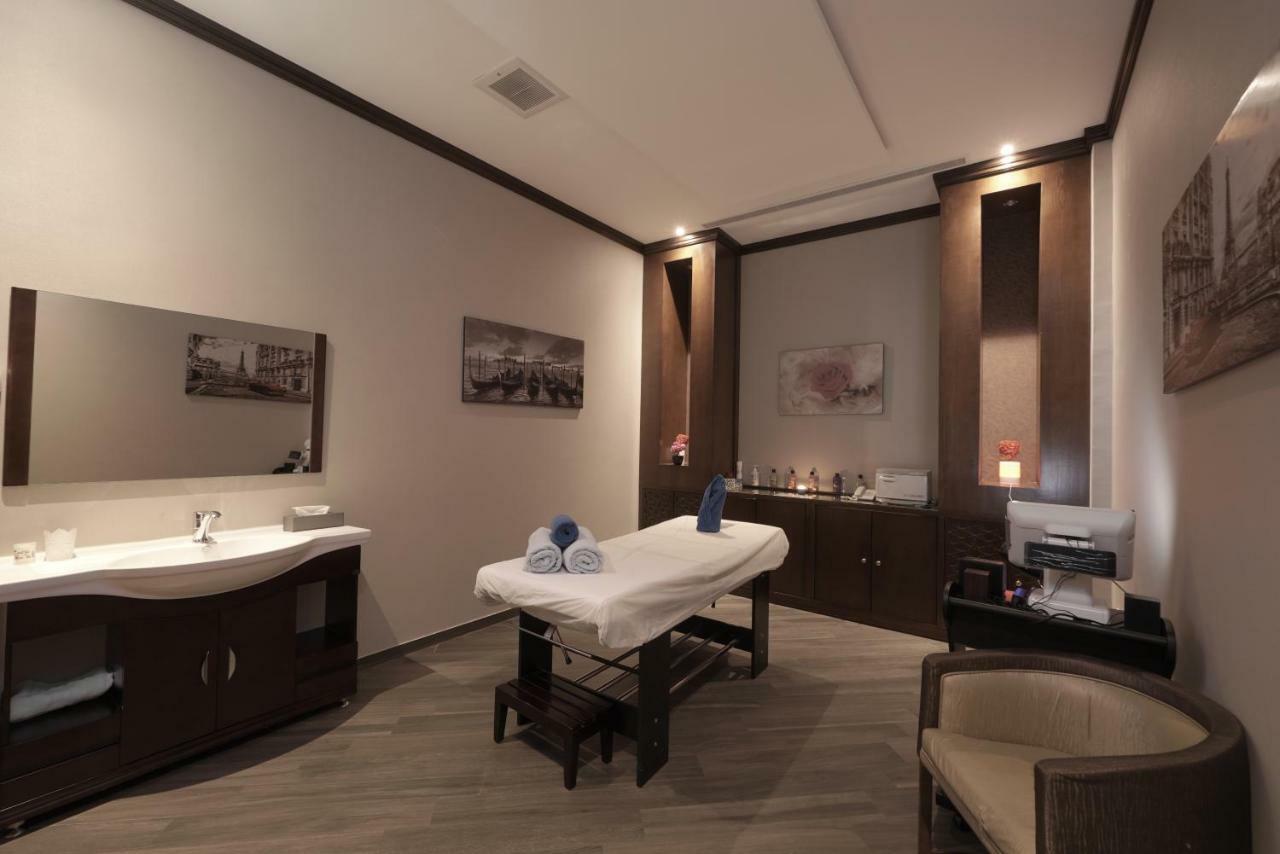 Swiss In Park Tabuk Hotel ภายนอก รูปภาพ